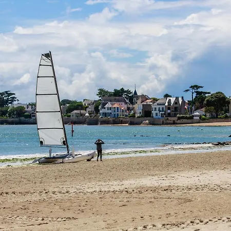 Benoit A 80m, Terrasse & Jardinet Διαμέρισμα *